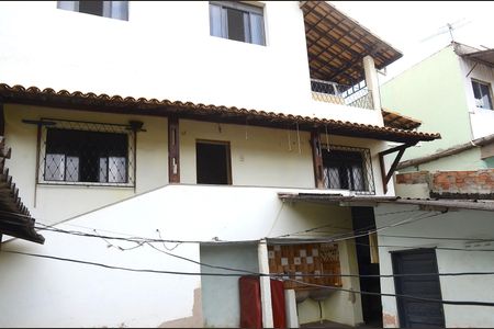 Casa à venda com 360m², 3 quartos e 4 vagasÁrea externa