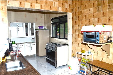 Casa à venda com 360m², 3 quartos e 4 vagasCozinha