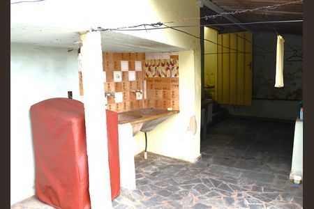 Casa à venda com 360m², 3 quartos e 4 vagasÁrea de Serviço