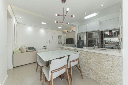 Apartamento à venda com 45m², 1 quarto e 1 vagaSala