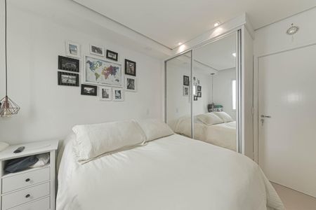 Apartamento à venda com 45m², 1 quarto e 1 vagaQuarto