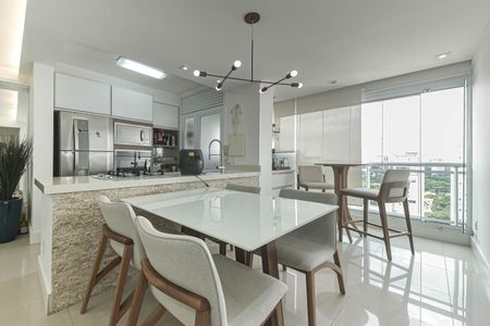 Apartamento à venda com 45m², 1 quarto e 1 vagaSala