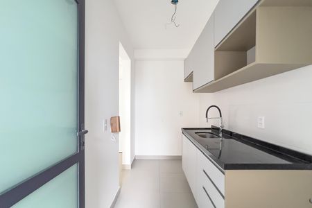 Apartamento para alugar com 70m², 2 quartos e 1 vaga Apartamento para alugar com 70m², 2 quartos e 1 vagaCozinha e área de serviço