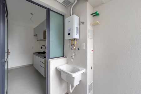 Apartamento para alugar com 70m², 2 quartos e 1 vaga Apartamento para alugar com 70m², 2 quartos e 1 vagaCozinha e área de serviço