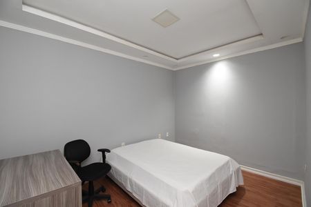 Quarto 2 de casa de condomínio para alugar com 2 quartos, 50m² em Centro, Curitiba
