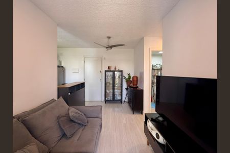 Apartamento para alugar com 40m², 2 quartos e sem vaga Apartamento para alugar com 40m², 2 quartos e sem vagaSala