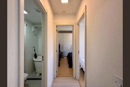 Apartamento para alugar com 40m², 2 quartos e sem vaga Apartamento para alugar com 40m², 2 quartos e sem vagaCorredor