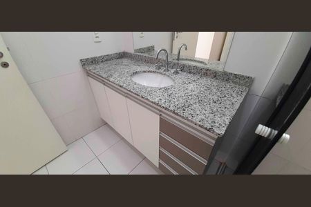 Apartamento para alugar com 136m², 4 quartos e 2 vagasBanheiro da Suíte 1