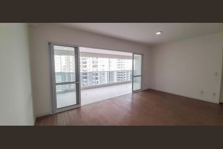 Apartamento para alugar com 136m², 4 quartos e 2 vagasSala