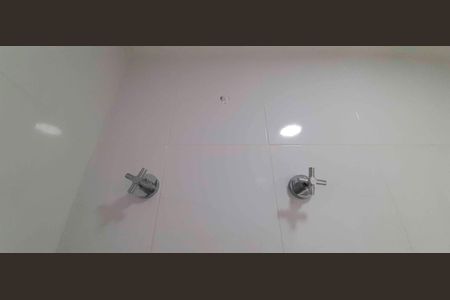 Apartamento para alugar com 136m², 4 quartos e 2 vagasBanheiro de Serviço