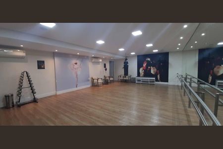 Apartamento para alugar com 136m², 4 quartos e 2 vagasÁrea comum