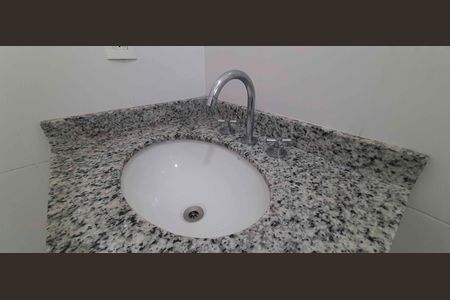 Apartamento para alugar com 136m², 4 quartos e 2 vagasBanheiro da Suíte 2