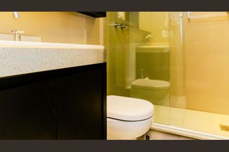 Apartamento à venda com 72m², 1 quarto e 2 vagasBanheiro