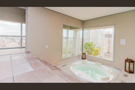 Apartamento à venda com 72m², 1 quarto e 2 vagasÁrea externa