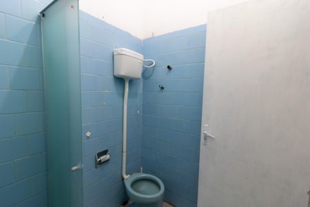 Casa para alugar com 72m², 2 quartos e 3 vagasBanheiro