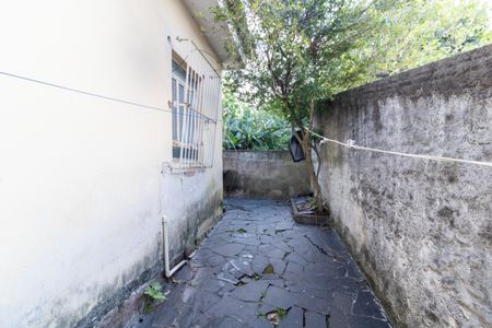 Casa para alugar com 72m², 2 quartos e 3 vagasQuintal