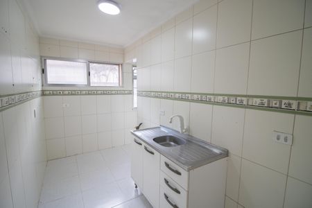 Apartamento para alugar com 74m², 2 quartos e 1 vagaCOZINHA