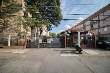 Apartamento para alugar com 74m², 2 quartos e 1 vagaFACHADA