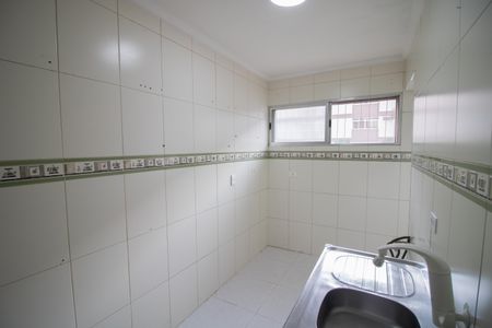 Apartamento para alugar com 74m², 2 quartos e 1 vagaCOZINHA