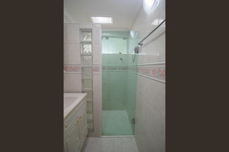 Apartamento para alugar com 74m², 2 quartos e 1 vagaBANHEIRO