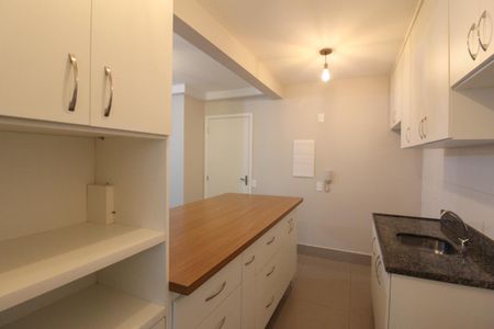 Apartamento para alugar com 61m², 1 quarto e 1 vaga Apartamento para alugar com 61m², 1 quarto e 1 vagaCozinha e Área de Serviço