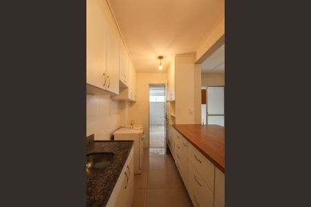 Apartamento para alugar com 61m², 1 quarto e 1 vaga Apartamento para alugar com 61m², 1 quarto e 1 vagaCozinha e Área de Serviço