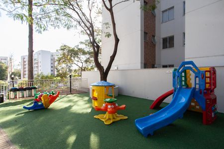 Apartamento para alugar com 61m², 1 quarto e 1 vaga Apartamento para alugar com 61m², 1 quarto e 1 vagaÁrea comum - Playground