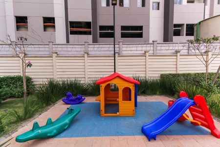 Apartamento para alugar com 28m², 1 quarto e sem vagaÁrea comum - Playground