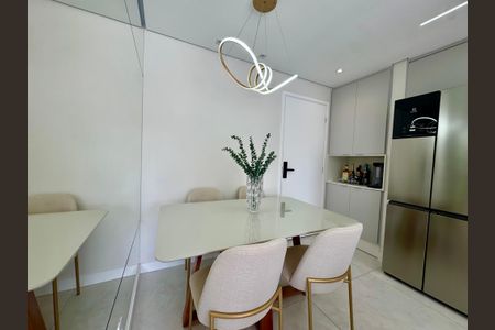 Apartamento à venda com 43m², 1 quarto e 1 vagaSala de Jantar