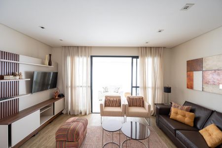 Sala de apartamento para alugar com 3 quartos, 110m² em Chácara Inglesa, São Paulo