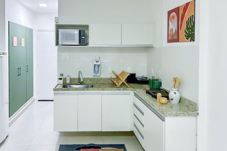 Studio para alugar com 34m², 1 quarto e sem vaga Studio para alugar com 34m², 1 quarto e sem vagaCozinha
