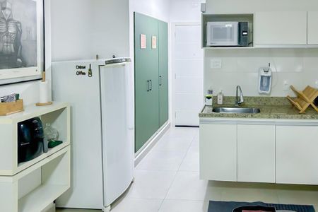 Studio para alugar com 34m², 1 quarto e sem vaga Studio para alugar com 34m², 1 quarto e sem vagaCozinha