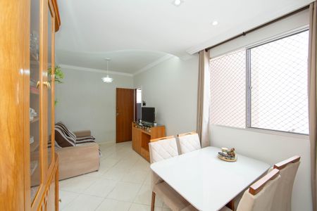 SALA de apartamento à venda com 3 quartos, 68m² em Buritis, Belo Horizonte