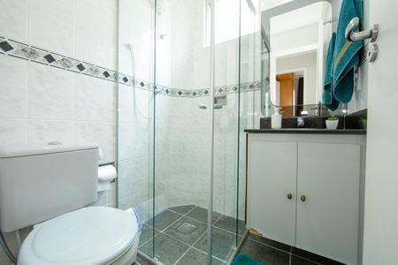 Apartamento à venda com 68m², 3 quartos e 1 vagaBANHEIRO2