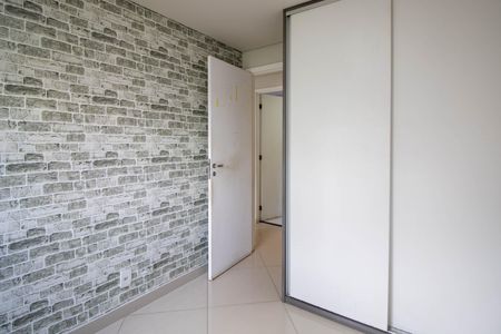 Quarto  de apartamento para alugar com 2 quartos, 64m² em Vila Suzana, São Paulo