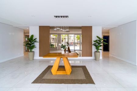 Apartamento para alugar com 64m², 2 quartos e 1 vaga Apartamento para alugar com 64m², 2 quartos e 1 vagaHall social