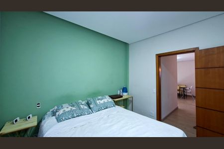 Quarto 2 de casa à venda com 2 quartos, 137m² em Santa Tereza, Belo Horizonte