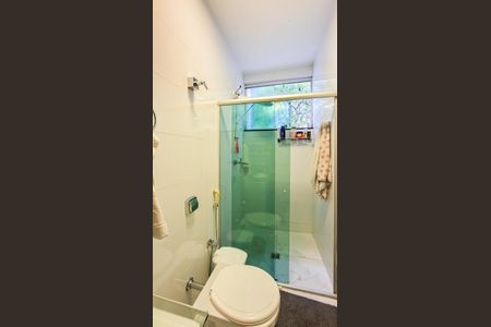 Casa à venda com 137m², 2 quartos e 1 vagaBanheiro da Suíte