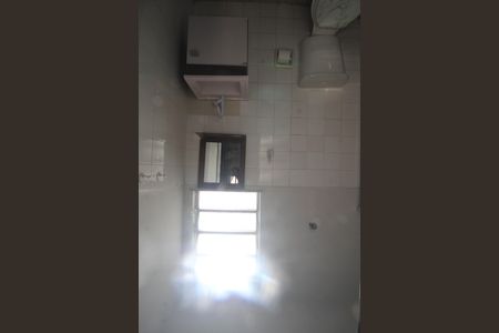 Apartamento para alugar com 70m², 1 quarto e sem vagaBanheiro