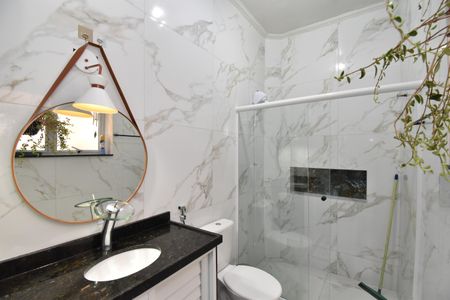 Apartamento para alugar com 130m², 3 quartos e sem vagaBanheiro da Suíte