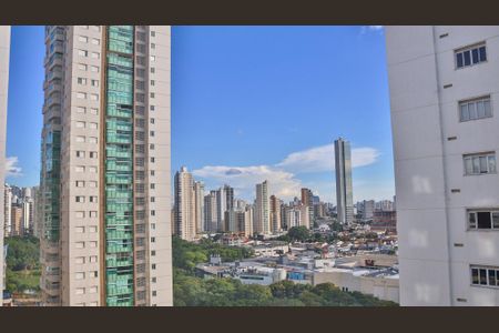 Vista de apartamento para alugar com 3 quartos, 100m² em Setor Bueno, Goiânia