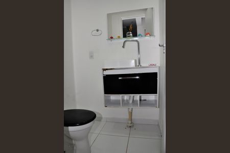 Apartamento para alugar com 52m², 2 quartos e 1 vaga Apartamento para alugar com 52m², 2 quartos e 1 vagaDetalhe - Banheiro Social