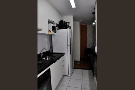 Apartamento para alugar com 52m², 2 quartos e 1 vaga Apartamento para alugar com 52m², 2 quartos e 1 vagaDetalhe - Cozinha Americana