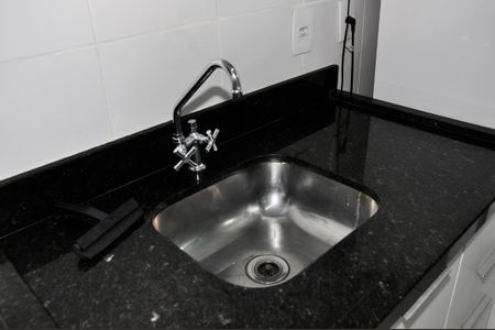 Apartamento para alugar com 52m², 2 quartos e 1 vaga Apartamento para alugar com 52m², 2 quartos e 1 vagaDetalhe - Cozinha Americana