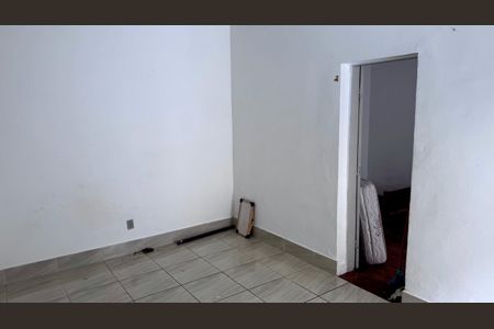 Apartamento para alugar com 80m², 3 quartos e sem vaga