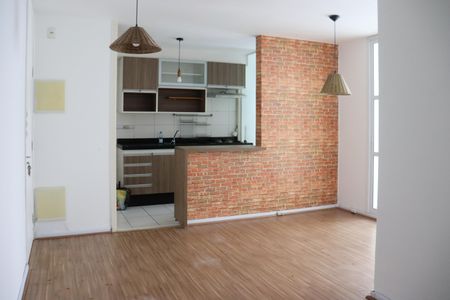 Sala de apartamento para alugar com 2 quartos, 64m² em Jardim, Santo André