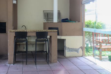 Apartamento para alugar com 64m², 2 quartos e 1 vaga Apartamento para alugar com 64m², 2 quartos e 1 vagaÁrea comum - Churrasqueira