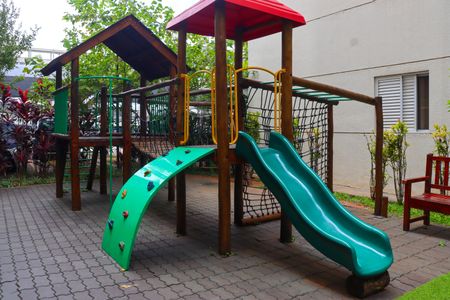 Apartamento para alugar com 64m², 2 quartos e 1 vaga Apartamento para alugar com 64m², 2 quartos e 1 vagaÁrea comum - Playground