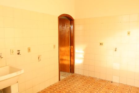 Casa para alugar com 215m², 3 quartos e 2 vagasÁrea de Serviço