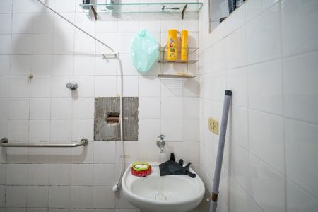 Casa para alugar com 190m², 3 quartos e 2 vagas Casa para alugar com 190m², 3 quartos e 2 vagasBanheiro de Serviço